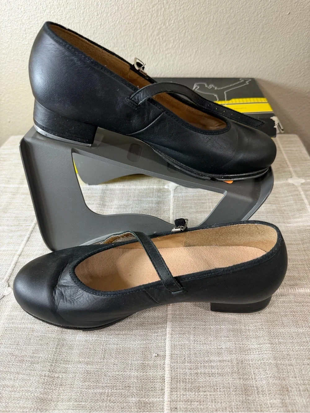 Bloch Women's Tap On Leather Tap Shoes Black S0302L Sz 8.5 Fit: X W/Box